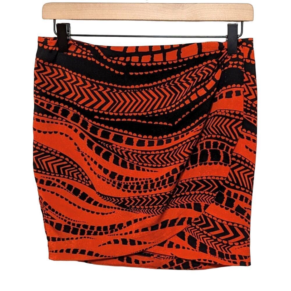Bebe Skirt Womens 0 Red Black Geometric Wrap Tulip Pencil Satin Boho Bohemian